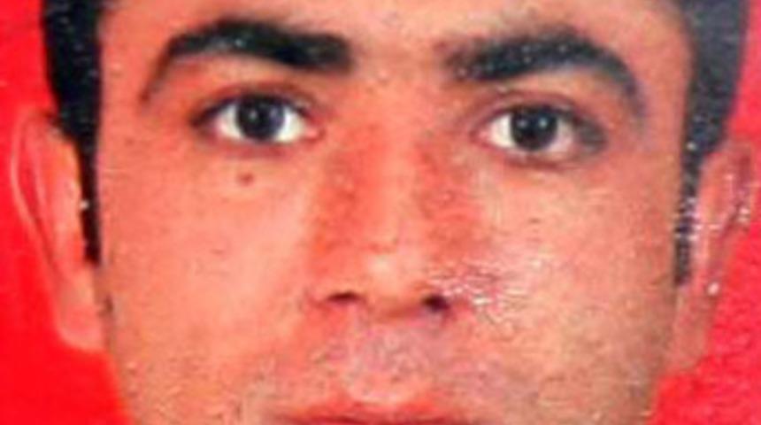 Eniştesi &ouml;ld&uuml;rd&uuml;