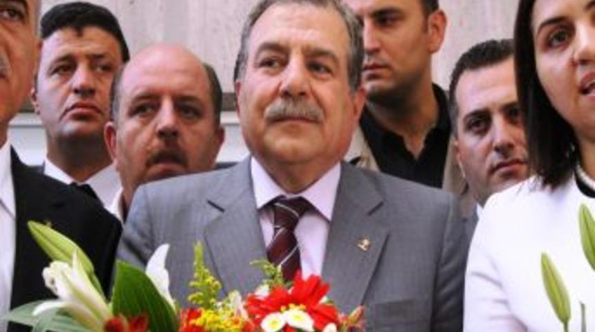 Ak Parti Mardin milletvekilleri mazbatalarını aldı