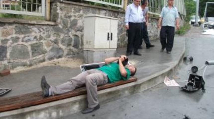 İstanbul'da yağış beraberinde kazaları getirdi