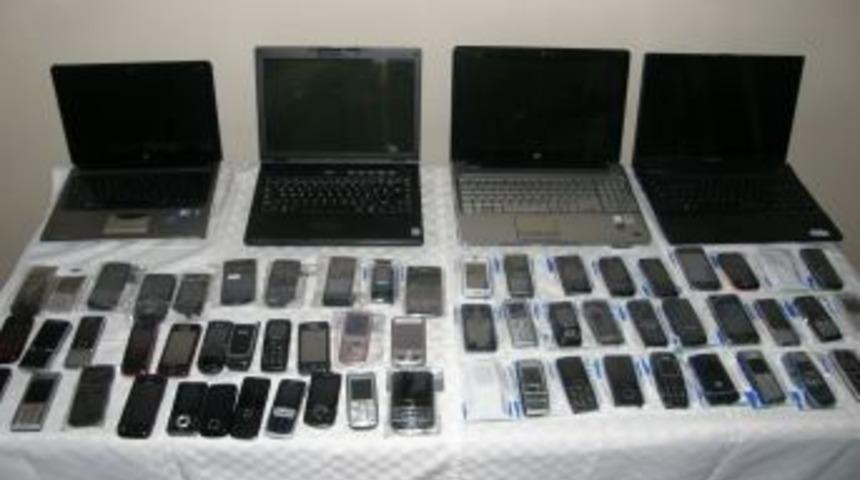 İnternet &uuml;zerinden dolandırıcılık yapan bir kişi yakalandı