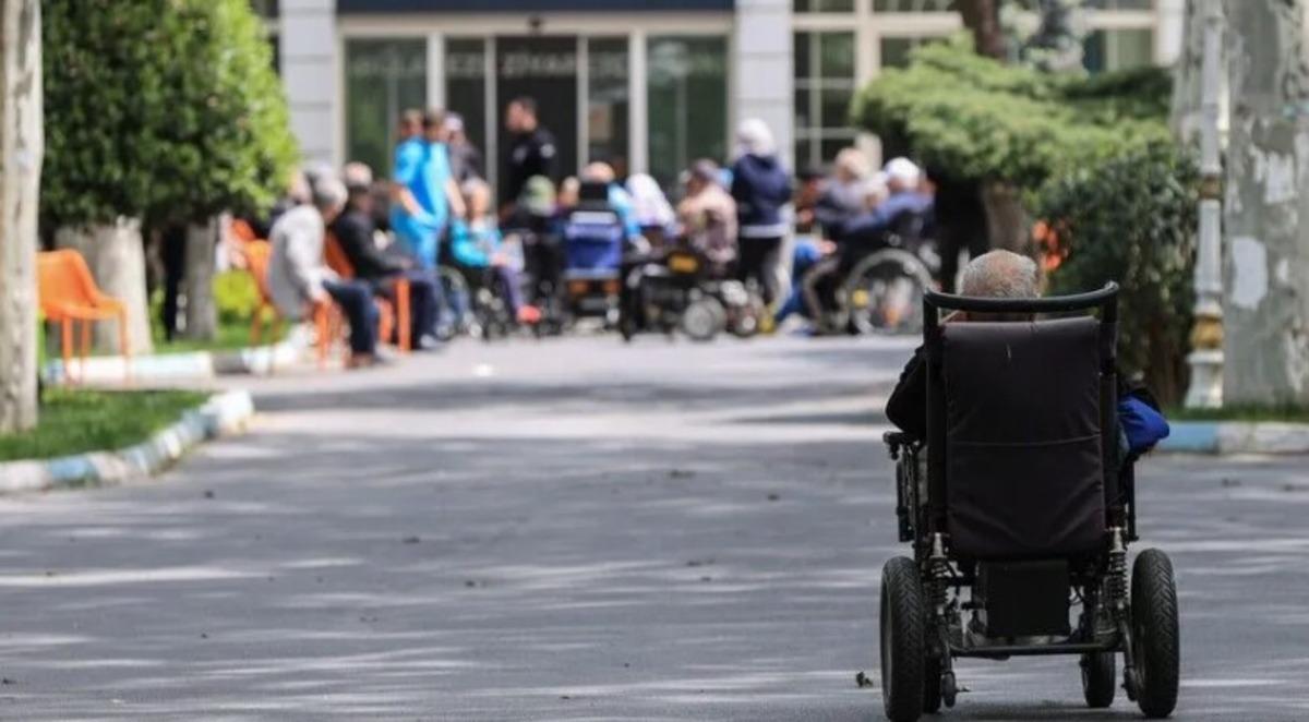 OVP ye konuldu,  uzun d&ouml;nemli bakım sigortası  geliyor: Bakanlıklar ortak &ccedil;alışacak 1