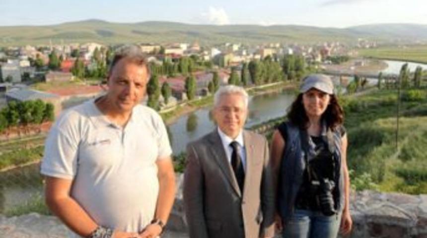 Ardahan'ın tanıtım  kitap&ccedil;ığı hazırlanıyor