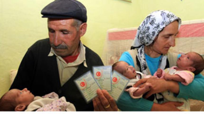 &Uuml;&ccedil;&uuml;zlerine Başbakan'ın adını verdi