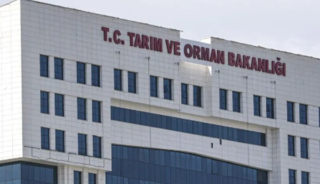 Adıyaman'da 8 milyar liralık sulama projeleri i&ccedil;in s&ouml;zleşmeler imzalandı