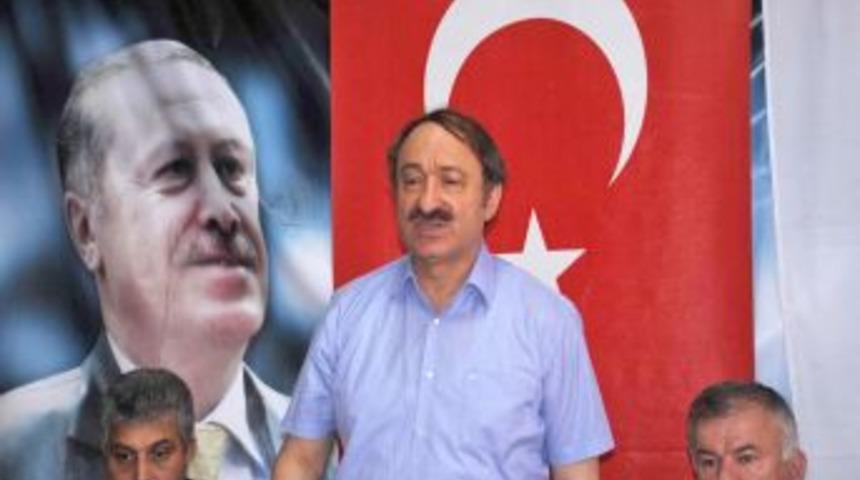 Bakan &Ouml;zak: Aleyhimize slogan attıranlar bug&uuml;n Trabzon&rsquo;da gezemiyorlar