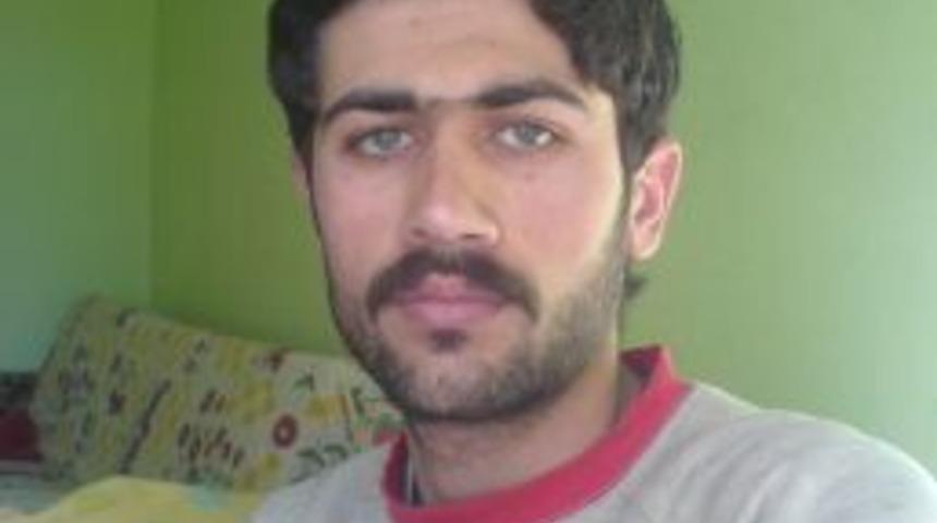 İki aydır kayıp kardeşini arıyor