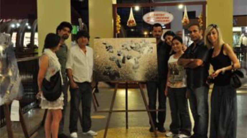 "O AN"  fotoğraf sergisine b&uuml;y&uuml;k ilgi