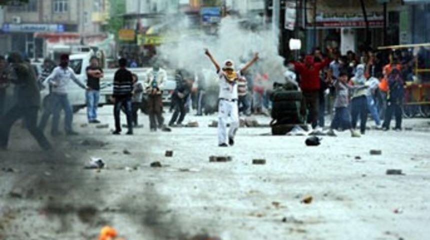 Bu sırada uyuşturucu sevkiyatı yapılıyordu