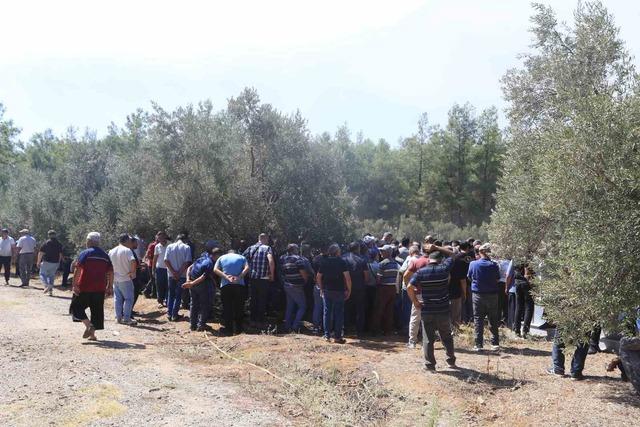 Aksu yangınında kalp krizi ge&ccedil;iren vatandaş son yolculuğuna uğurlandı 4