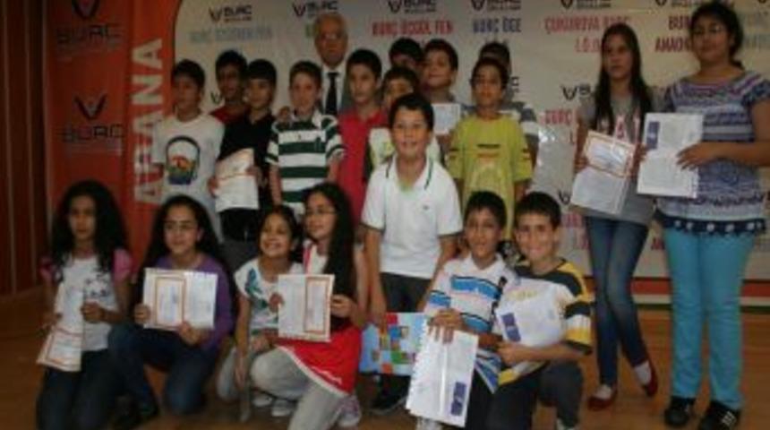 Bur&ccedil; Okullarından belediye başkanına karne ve pasta s&uuml;rprizi