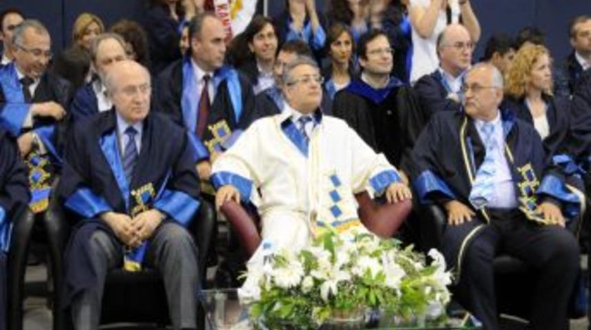 Marmara İletişim&rsquo;de diploma heyecanı