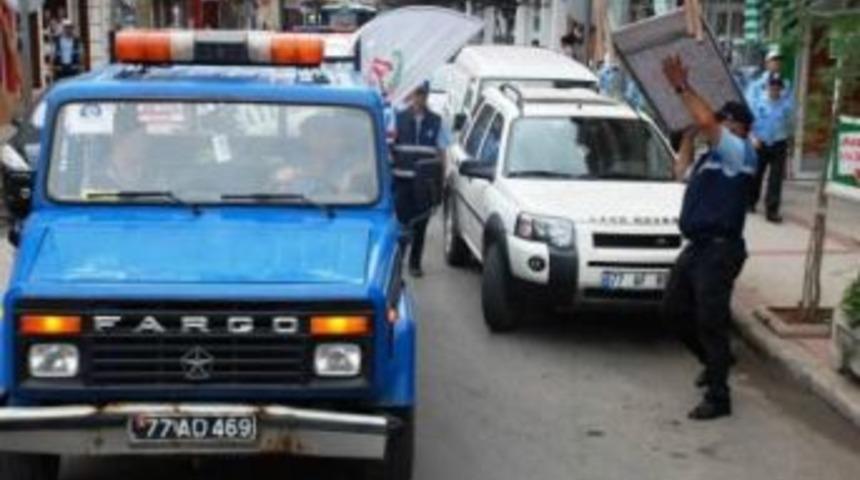 Zabıta g&ouml;z a&ccedil;tırmıyor