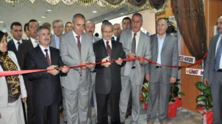 Yimpaş, Yozgat&rsquo;ta iki mağaza birden a&ccedil;tı