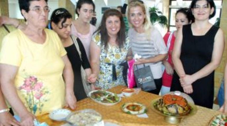 İskenderun'da y&ouml;resel yemek yarışması &ccedil;ekişmeli ge&ccedil;ti