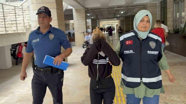 Samsun&rsquo;da mağazalardan giysi &ccedil;alan kadın tutuklandı 1