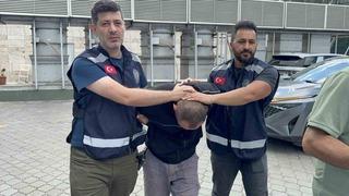 İş arkadaşını falçatayla ağır yaraladı