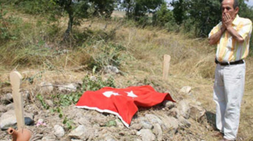 Askerin &ouml;l&uuml;m&uuml;nden dram &ccedil;ıktı