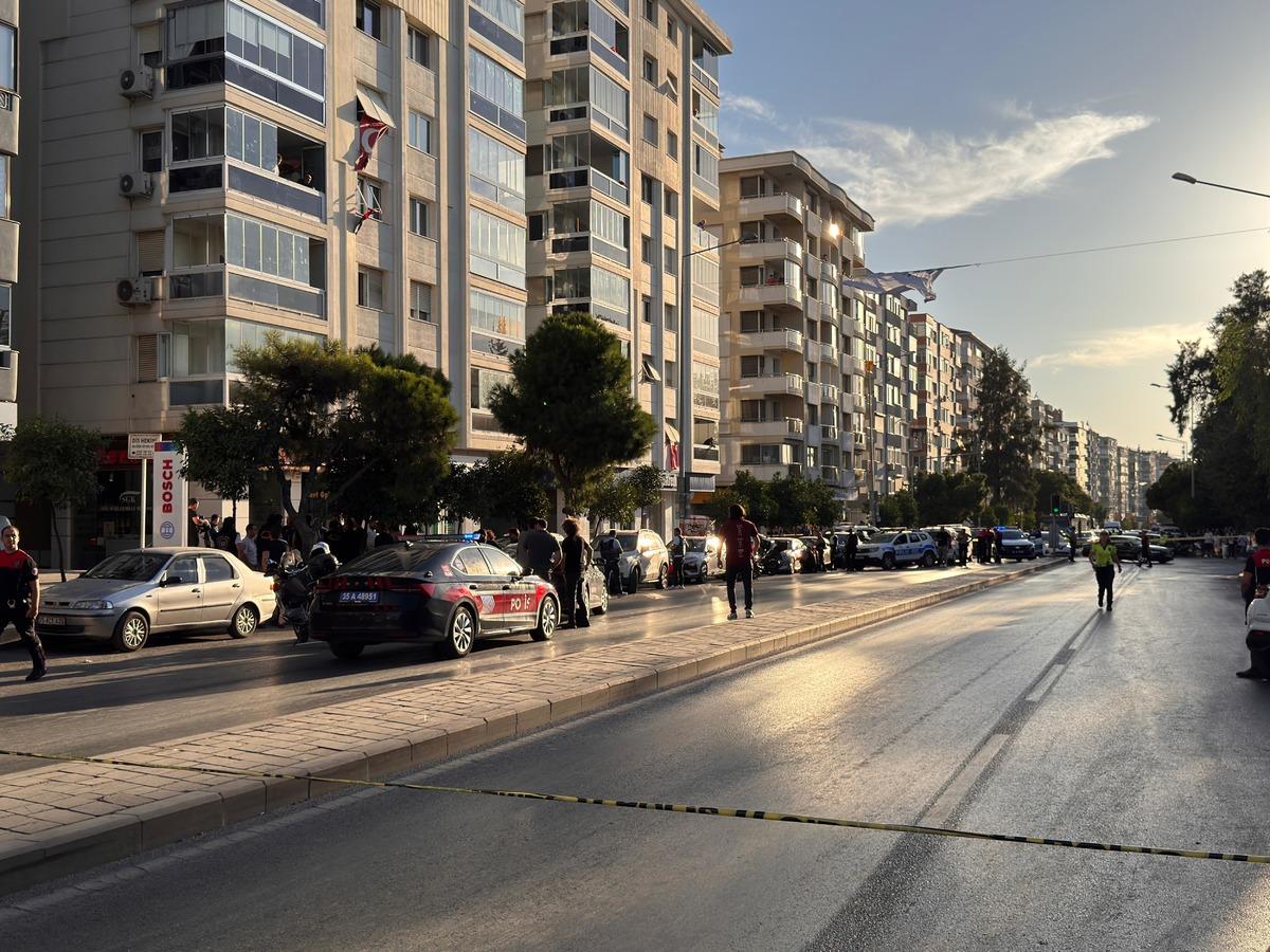 İzmir de banka soygunu girişimi! &Ouml;zel harekat devreye girdi: Rehineler kurtarıldı 2
