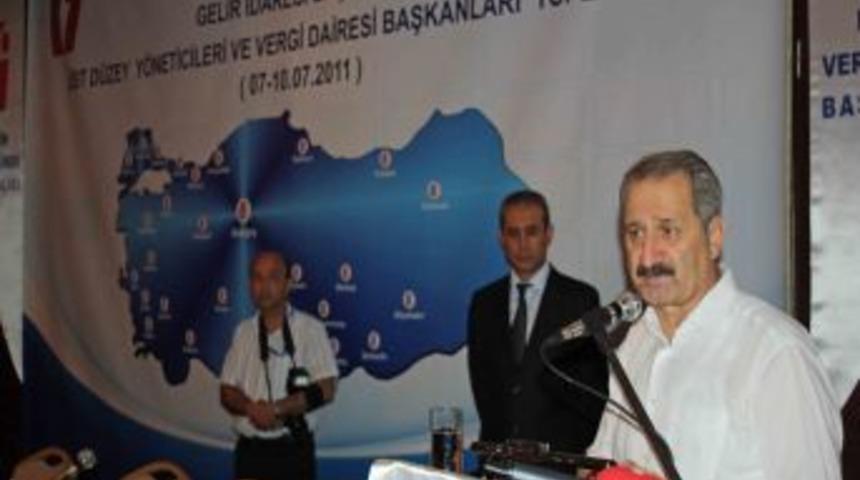 Çağlayan: En büyük hedefimiz cari açığın sırtını mindere yapıştırmak