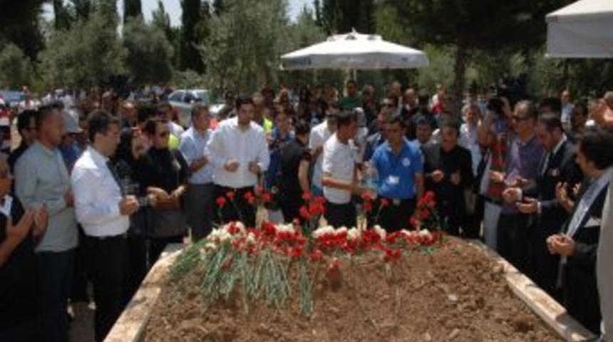 &Ccedil;ağ &Uuml;niversitesi M&uuml;tevelli Heyeti Başkanı Bayboğan, son yolculuğuna uğurlandı