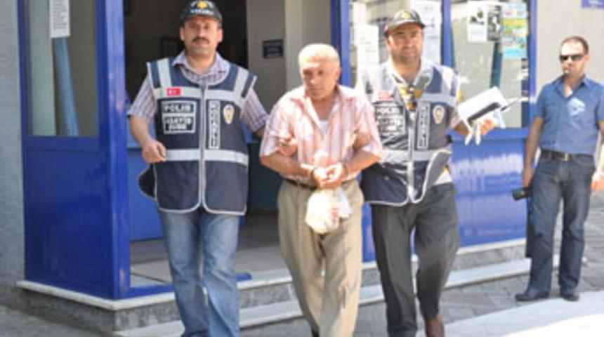 Baba-oğul şehri birbirine kattı