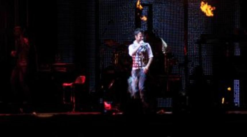 Tarkan ve Manga, Diyarbakır'da hayranları ile buluştu