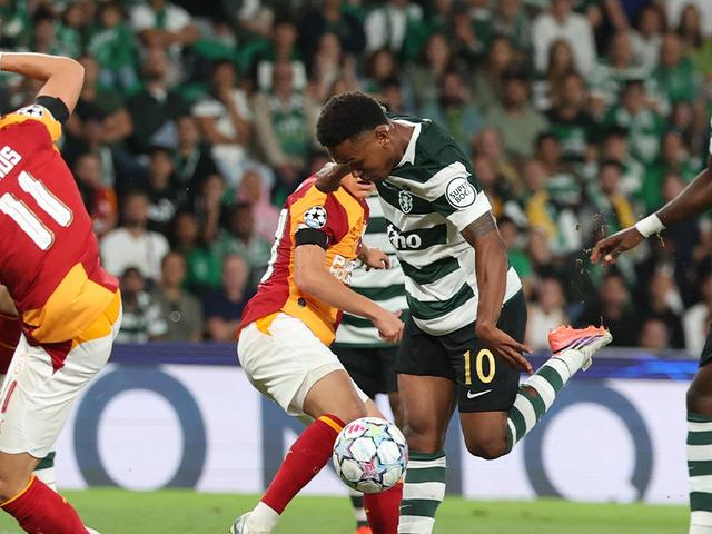Galatasaray Lizbon'da kayıp! Şampiyonlar Ligi'ne k&ouml;t&uuml; başladı