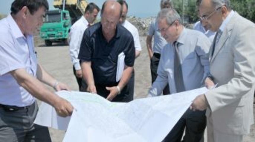 İlkadım&rsquo;a belediye yeni yolların a&ccedil;ılmasına hız verdi