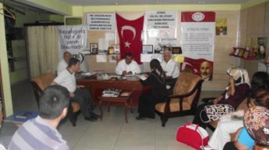 Fakirler de soğuk su i&ccedil;sin diye buzdolabı kampanyası başlattı