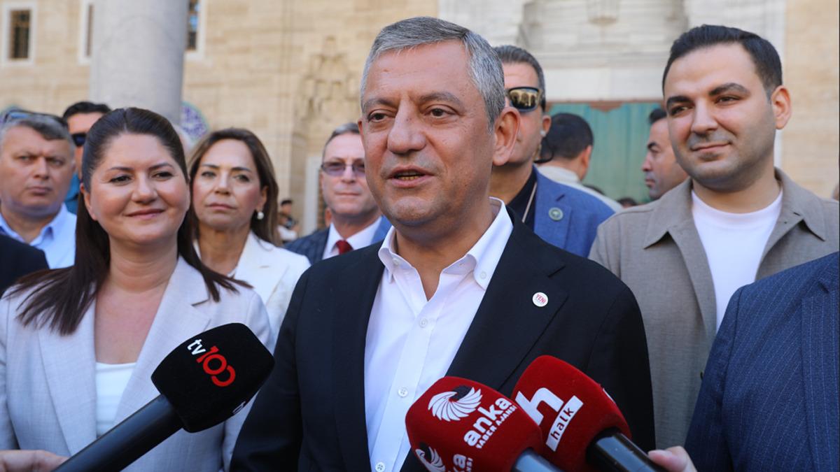 Yeni Parti Genel Başkanı &Ouml;zg&uuml;r &Ouml;zel den cumhurbaşkanlığı se&ccedil;imiyle ilgili o sorusuna net yanıt: "Asla m&uuml;mk&uuml;n değil" 2