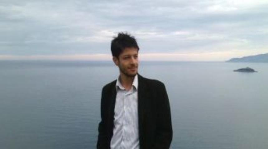 &Uuml;niversite &ouml;ğrencisi hayat m&uuml;cadelesini kaybetti