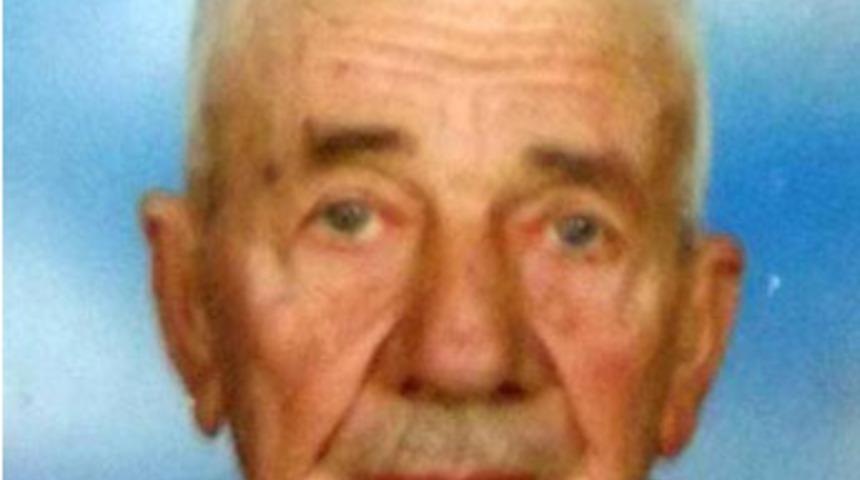 Kazağını makineye kaptırınca canından oldu