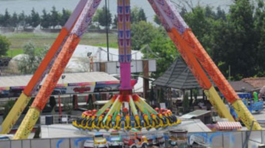 K&uuml;&ccedil;&uuml;k&ccedil;ekmece'de lunapark dehşeti