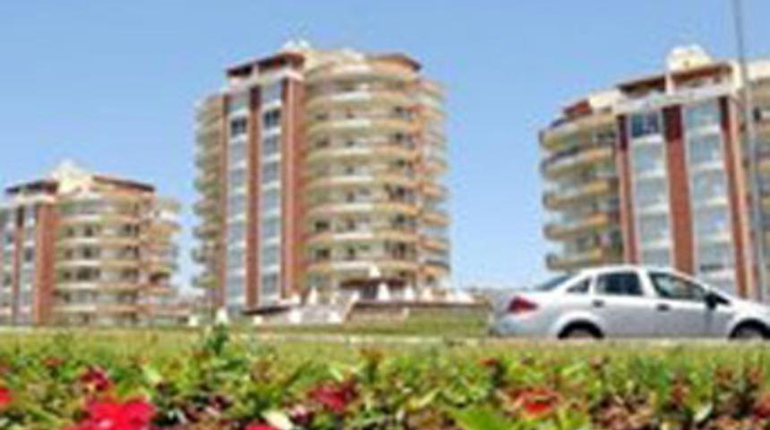 Konut fiyatları dudak u&ccedil;uklatıyor