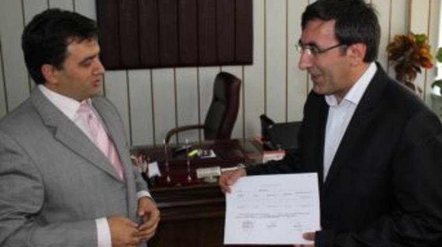 Yılmaz: 3 se&ccedil;menden 2&rsquo;sinin oyunu aldık