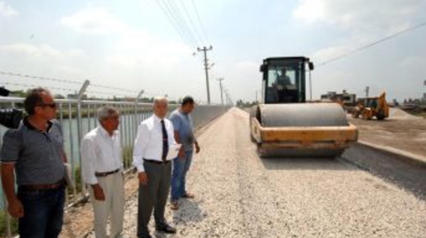 Y&uuml;reğir'de yollar yenileniyor