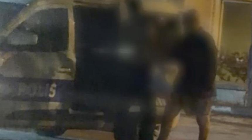 Tanınmış iş insanının iki erkek &ccedil;ocukla basılmasında mide bulandıran 'para' detayı