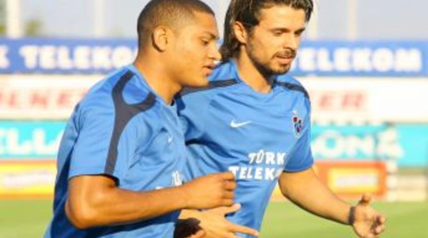 Trabzonspor, yeni sezon &ouml;ncesi ilk idmanını yaptı