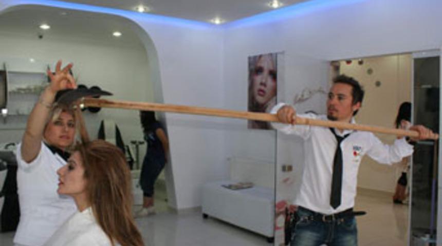 Kılı&ccedil; ve tırpanla sa&ccedil; kesimi