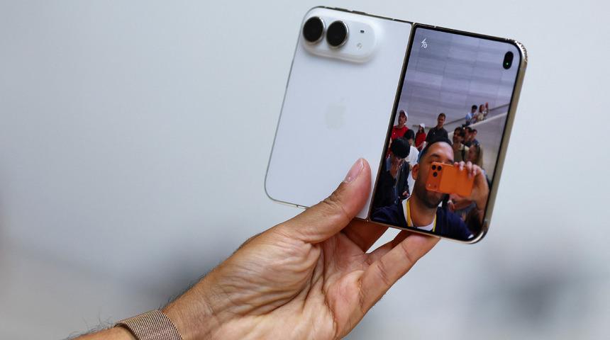 iPhone Duo'da dikkat &ccedil;eken gizli ayar: Apple bunu kılıf kullananlar i&ccedil;in d&uuml;ş&uuml;nm&uuml;ş!