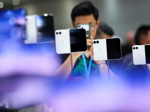 iPhone Duo&rsquo;nun ilk incelemeleri yayımlandı: İşte gelen eleştiriler