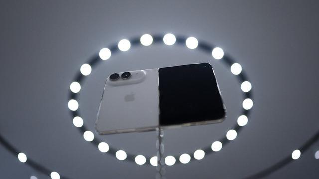 iPhone Duo ön siparişe açıldı! Türkiye fiyatı ne kadar?