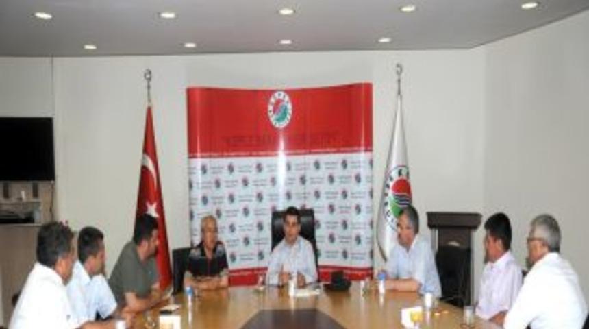 Kepezli muhtarlar, hizmetlerinden dolayı T&uuml;t&uuml;nc&uuml;'ye teşekk&uuml;r etti