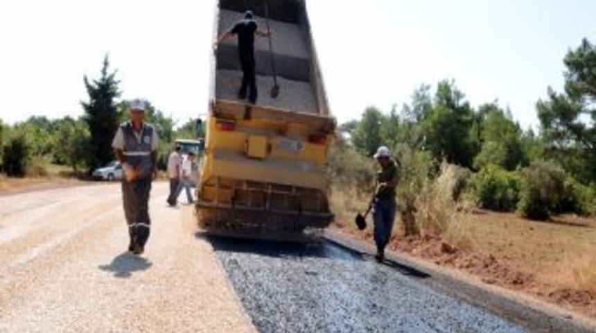 Kepez'de &uuml;&ccedil; k&ouml;y&uuml; Varsak'a bağlayan yol tamamlandı
