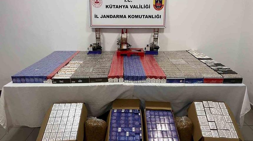 Simav&rsquo;da jandarmadan ka&ccedil;ak&ccedil;ılık operasyonu