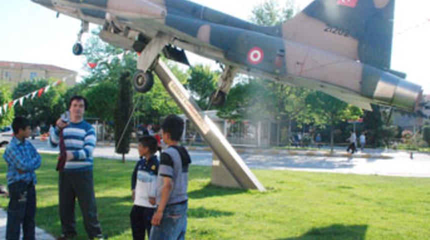 Jet kravatçının Guinness hayali