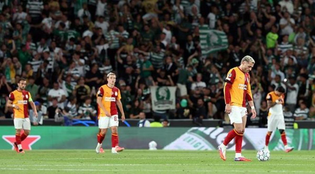 Galatasaray'ın mağlubiyetini Fenerbah&ccedil;e &uuml;zerinden g&ouml;rd&uuml;ler! O isme &ouml;vg&uuml;ler... 