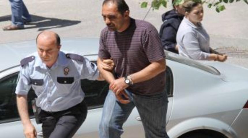 Hastanede tanıştığı şahsı, ka&ccedil;ırtarak hastanelik eden kadın g&ouml;zaltına alındı