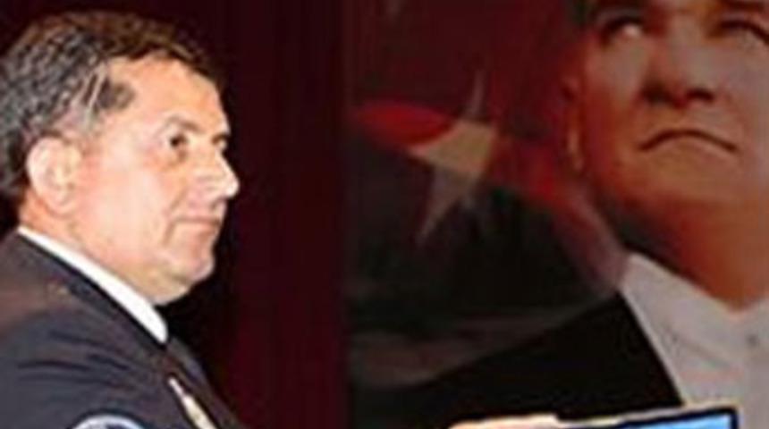 Yılın polisine şok su&ccedil;lama