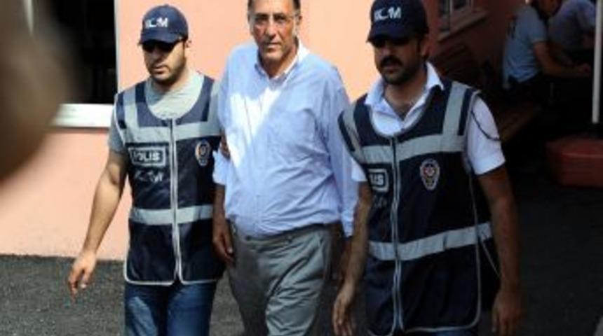 Adalı, Havutçu ve beraberindeki 4 kişi sağlık kontrolünden geçirildi